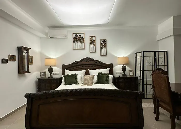 Panorama Apartment *