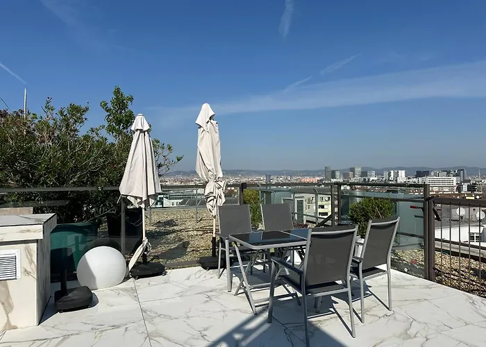 Apartment Panorama *